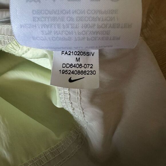 Nike Air Anorak Windbreaker Jacket Get Over Your Fear Of Heights Size Medium - Picture 8 of 8